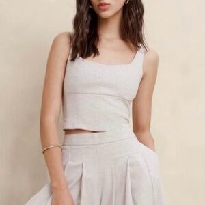 Banana Republic Linen Blend Crop Top Tank Size 4  Beige Cream Smocked Back NWT